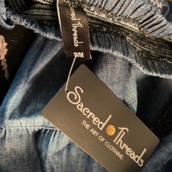 NWT.  Sacred Threads SKIRT/DRESS S/M.   BL/RD 3. - Picture 2 of 4